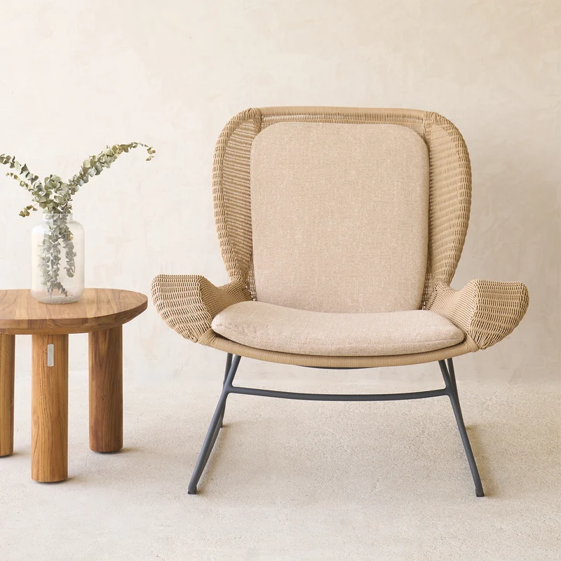 Vista Outdoor Lounge Chair | Ginger/Graphite Frame with Sesame Cushions